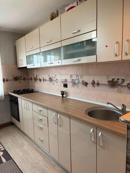 Apartament cu 2 camere în 9 Mai