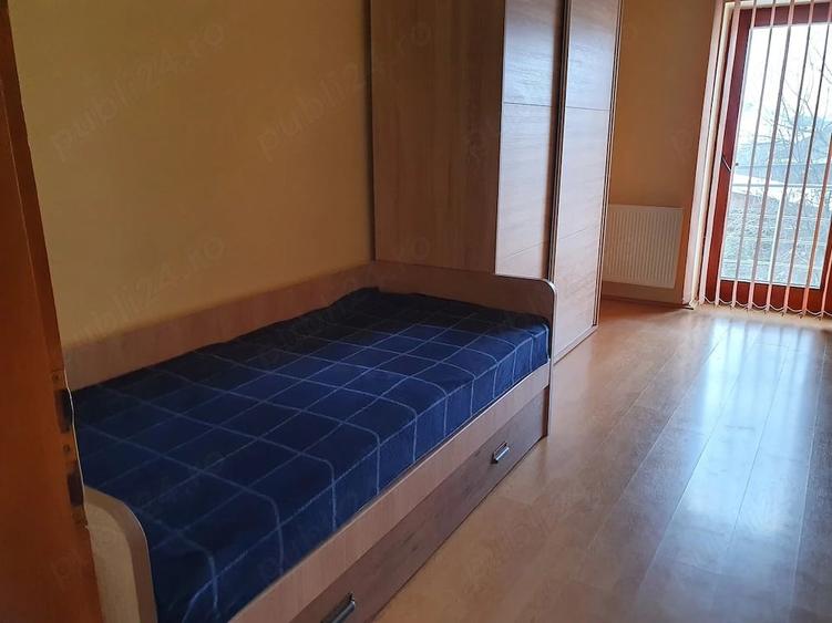 Casă cu 7 camere cu Teren 683 Mp în Elisabetin
