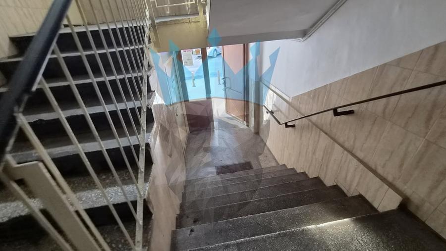 Apartament cu 2 camere semidecomandat, mobilat în Crângași