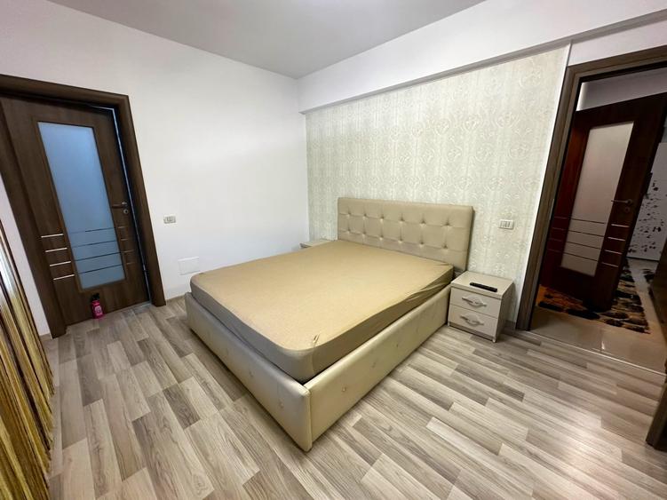 Apartament cu 3 camere decomandat, mobilat în Dobroești