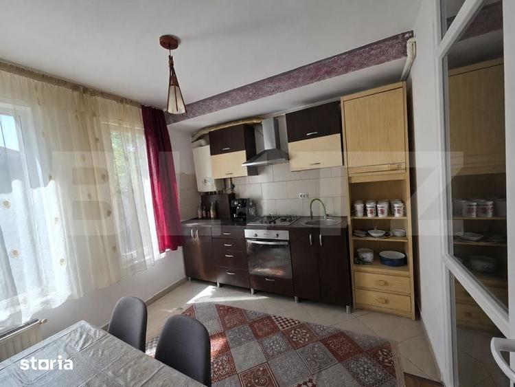 Apartament decomandat cu terasa si parcare, 2 camere, zona de case, Fl - 4