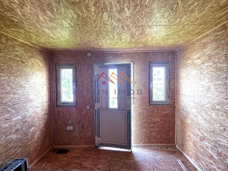 Duplex cu 3 camere cu Canalizare în Bănești