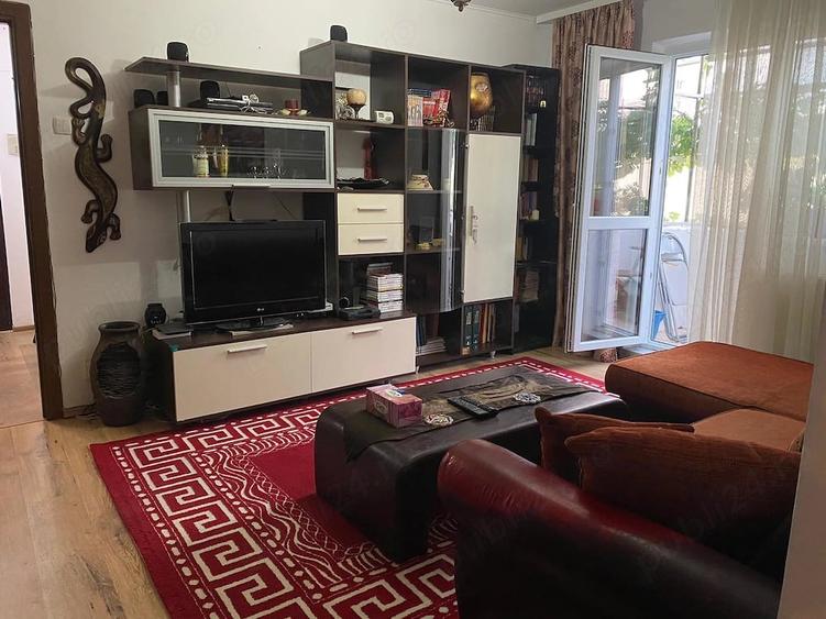 Apartament cu 2 camere semidecomandat în Astra