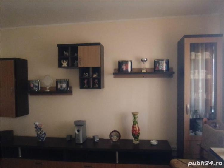 Casă cu 5 camere cu Teren 2500 Mp în Central