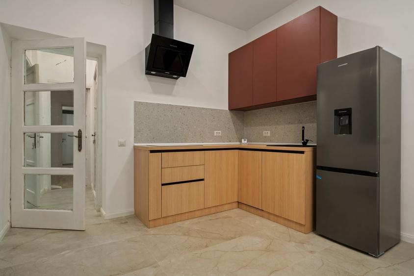 Apartament cu 3 camere în Dorobanți