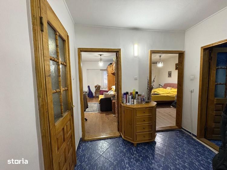 Apartament cu 3 camere în Central