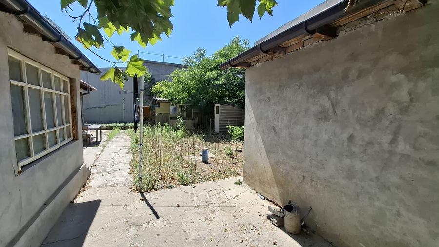 Teren Construcții intravilan de 375 mp, în Inel II