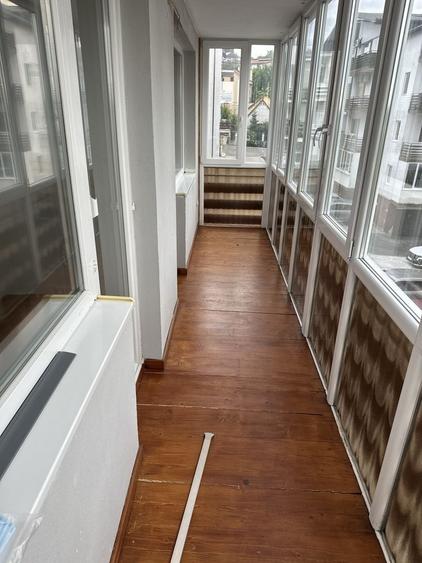 Apartament cu 4 camere decomandat în Ludoș