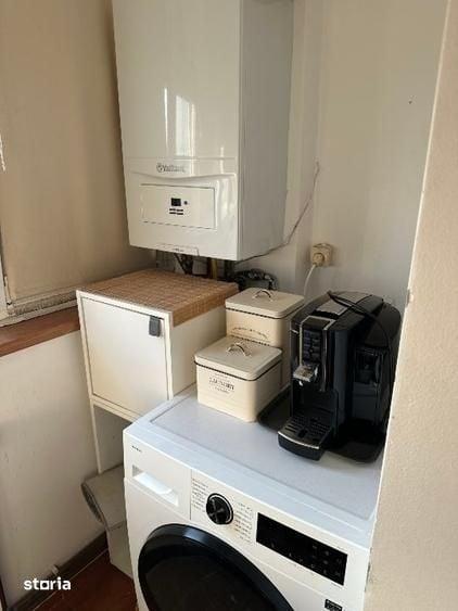 Apartament cu 2 camere decomandat în Crângași