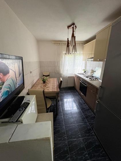 Apartament cu 2 camere decomandat în Rogerius