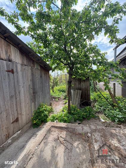 Casă cu 3 camere cu Teren 374 Mp în Central