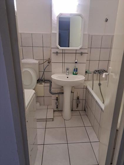 Apartament cu 2 camere decomandat în Lipovei