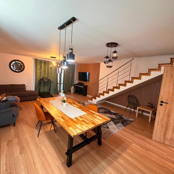 Duplex cu 4 camere cu Teren 271 Mp în Balotești