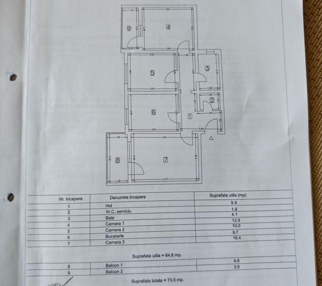 Apartament cu 3 camere decomandat în Faleza Nord