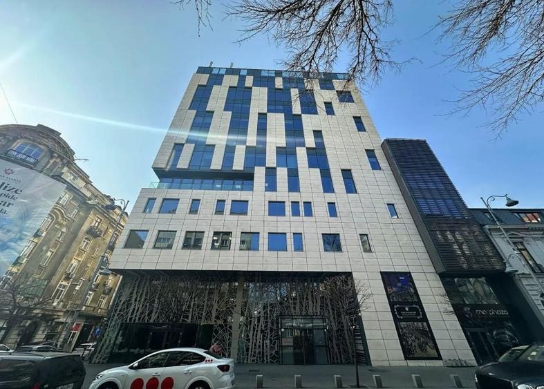 Birou, de 8,545 mp, în Calea Victoriei