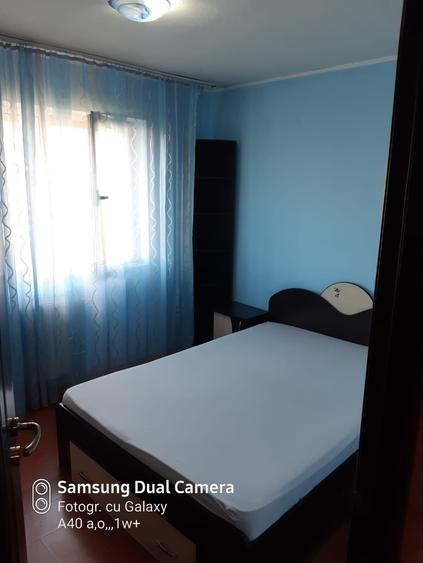 Apartament cu 2 camere decomandat în Polovragi