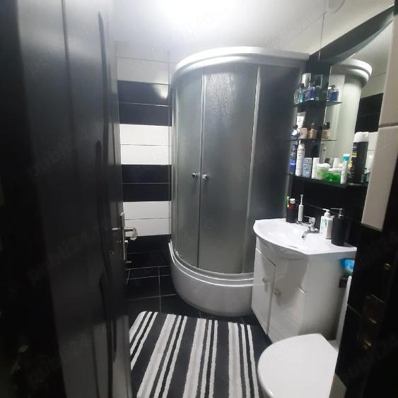 Apartament cu 2 camere decomandat în Micro 9