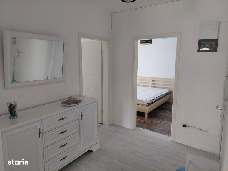 Apartament cu 3 camere decomandat în Avantgarden