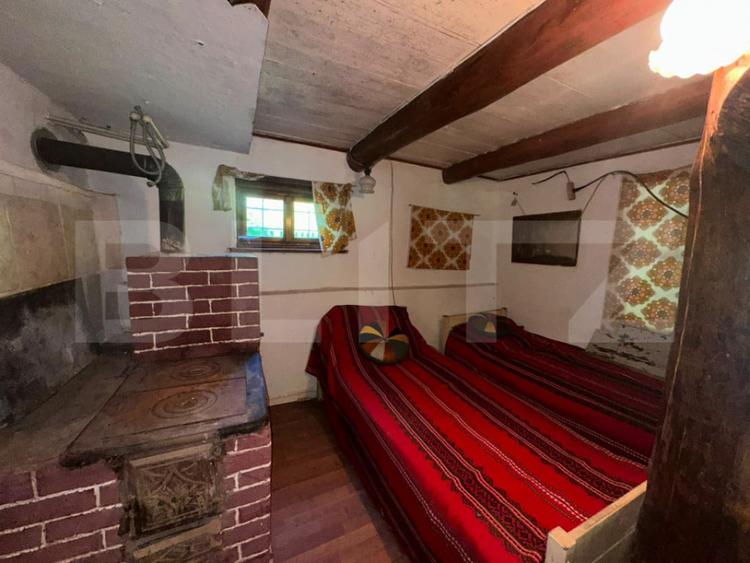 Casă cu 3 camere cu Teren 3328 Mp în Hondol
