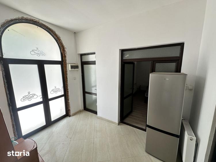 Casă cu 2 camere cu Teren 70 Mp în Calea Galați