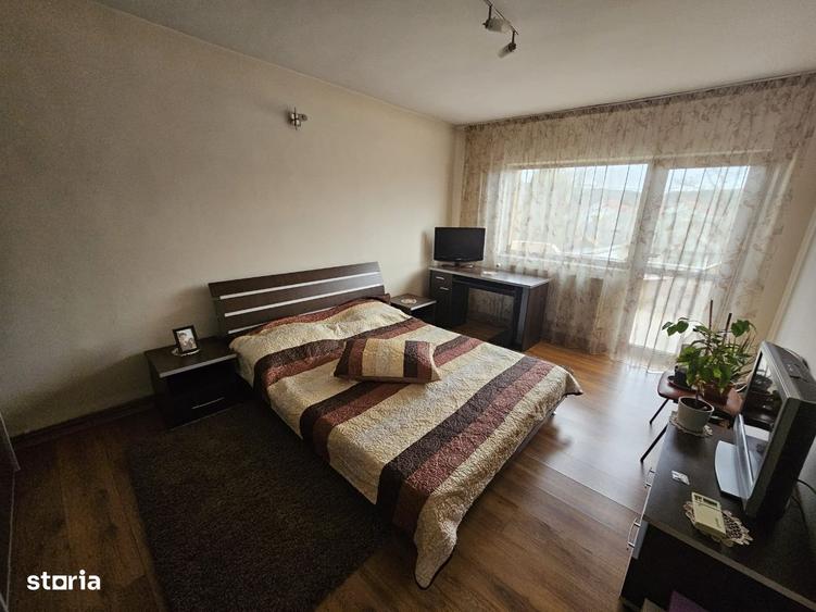 Casă cu 4 camere cu Teren 650 Mp în Curtea de Argeș