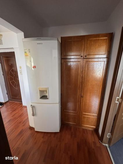 Apartament cu 2 camere decomandat în Aeroport