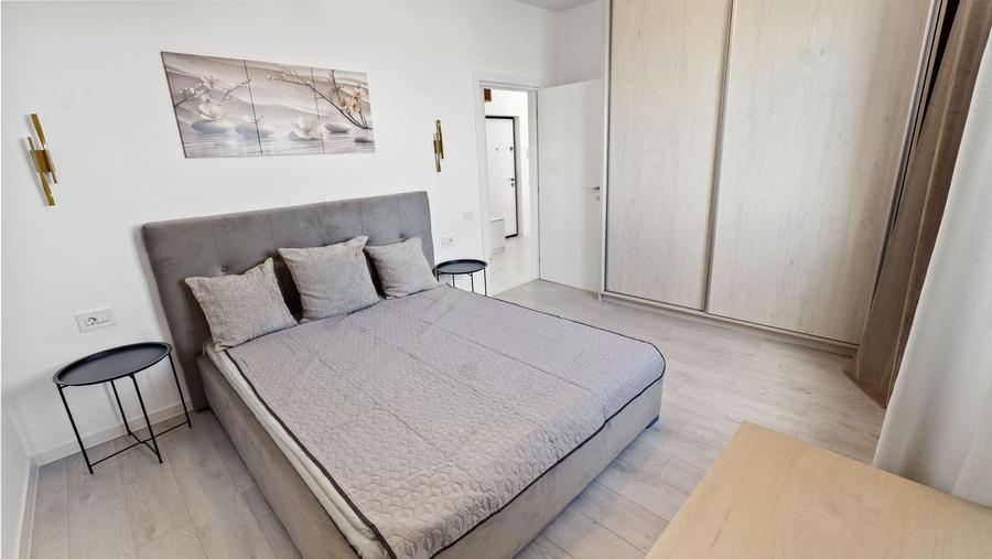 Apartament cu 2 camere în Păcii