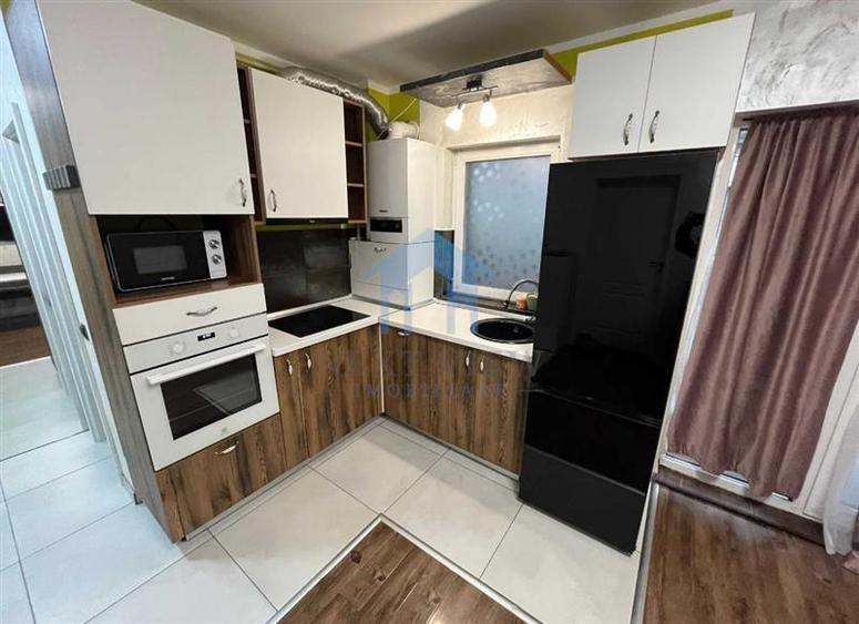 Apartament cu 2 camere decomandat în Florești