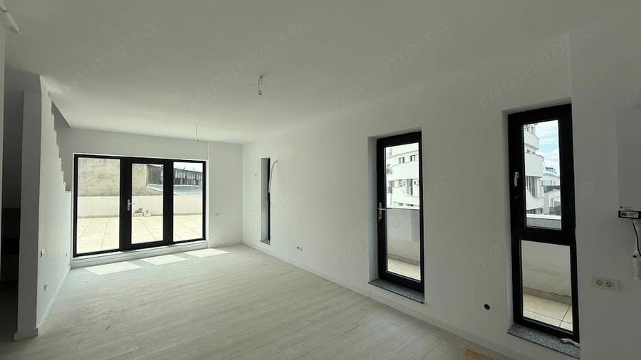 Apartament cu 3 camere în Nerva Traian