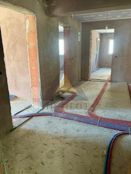 Casă individuală cu 6 camere cu Canalizare în Herăstrău