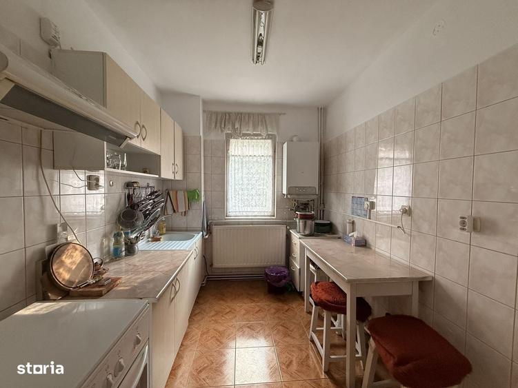 Apartament cu 2 camere semidecomandat în Central