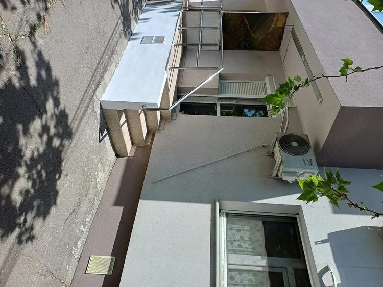 Spațiu comercial, de 17 mp, în Militari
