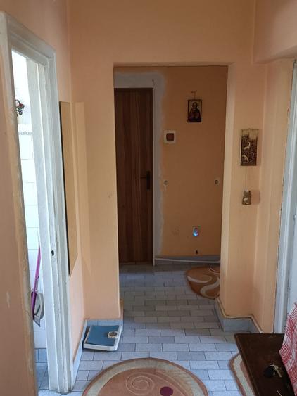 Apartament cu 3 camere decomandat în Țiglina 1
