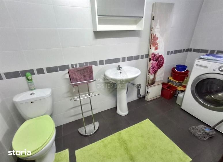 Casă cu 4 camere cu Teren 100 Mp în Tilișca