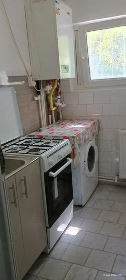 Apartament cu 2 camere decomandat în Micro 19