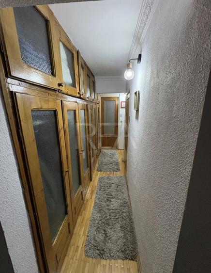 Apartament cu 3 camere decomandat, mobilat în Gorjului
