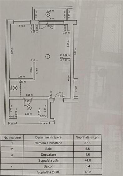 Apartament cu 2 camere nedecomandat în Tractorul