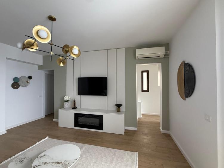 Apartament cu 3 camere decomandat în Dorobanți