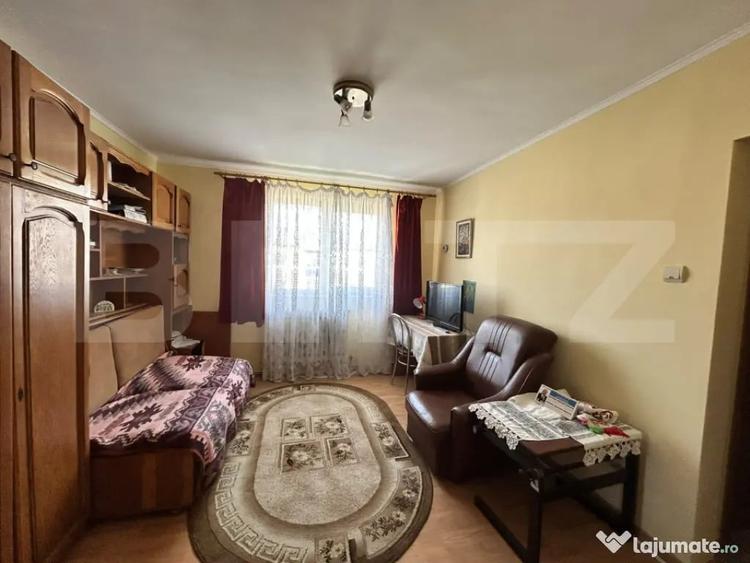 Apartament cu 2 camere semidecomandat în Decebal