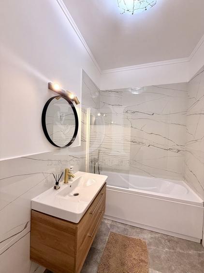 Apartament cu 2 camere semidecomandat în Florești