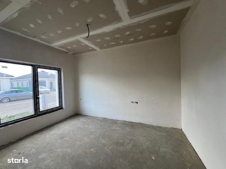 Casă cu 4 camere în Odoreu