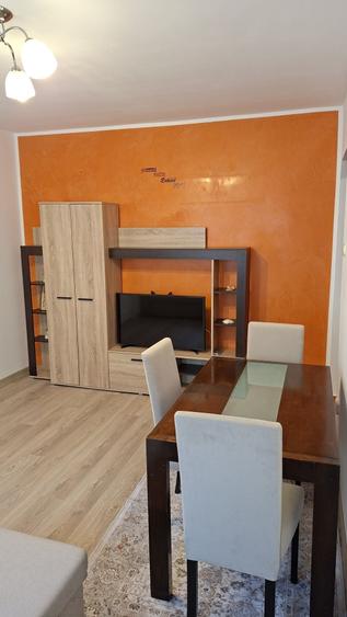 Inchiriez apartament 2 camere - 1