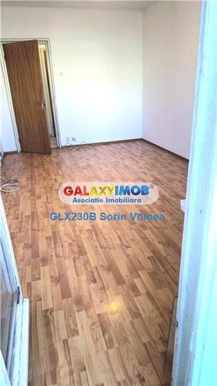Apartament cu 2 camere decomandat în Berceni