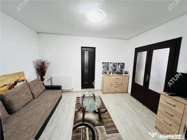 Casă cu 4 camere cu Teren 395 Mp în Trei Stejari