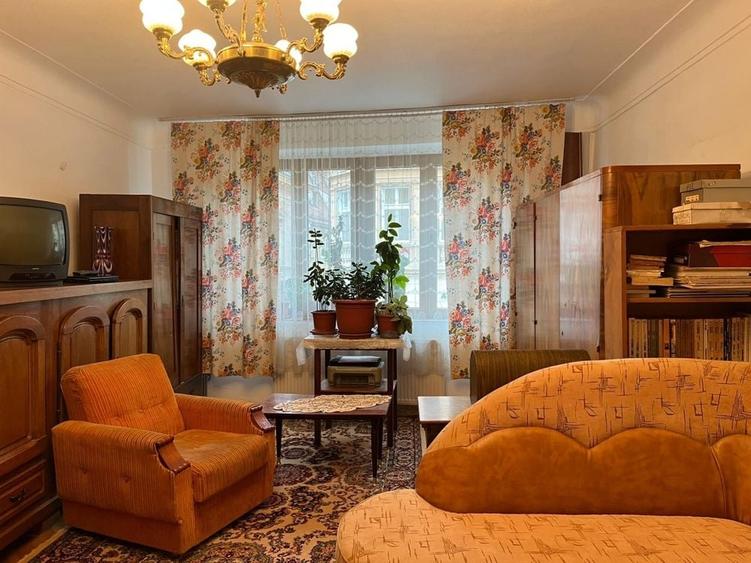 Garsonieră semidecomandată în Drumul Carului