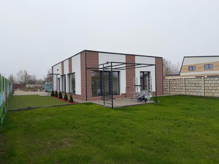 Casă individuală cu 5 camere cu Piscina în Snagov