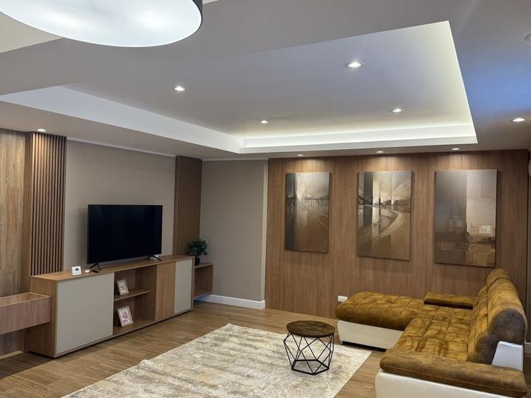 Apartament cu 3 camere decomandat în Tomis Plus