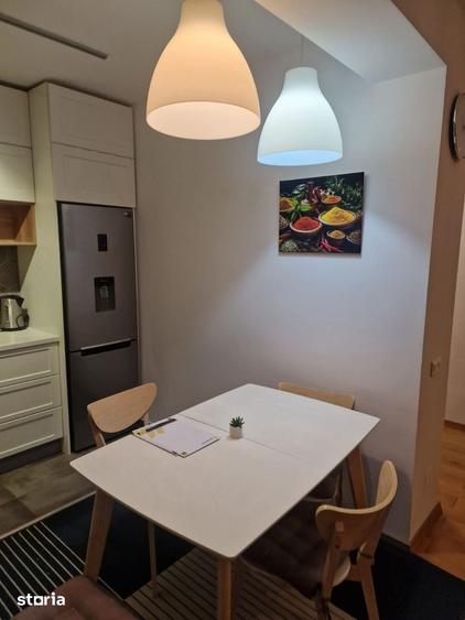 Apartament cu 3 camere în Bună Ziua