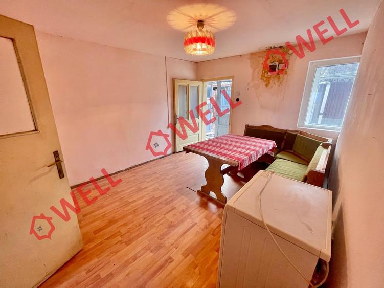 Casă cu 3 camere în Central