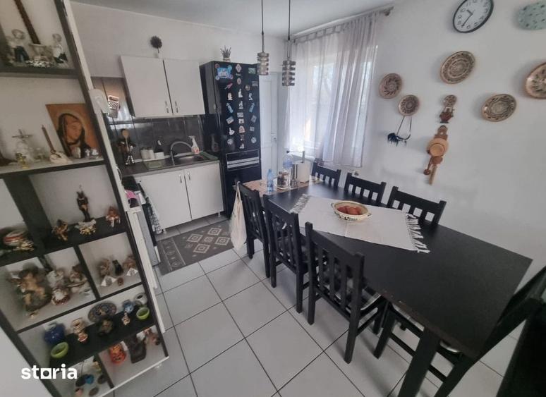 Casă cu 6 camere cu Teren 350 Mp în Tătărași
